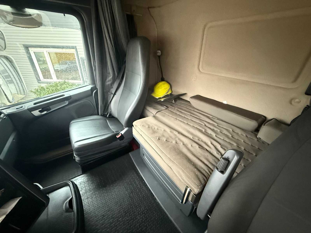 Camión SCANIA - R560 - SEMI TRUCK - 2011: foto 13 Camión SCANIA - R560 - SEMI TRUCK - 2011: foto 13