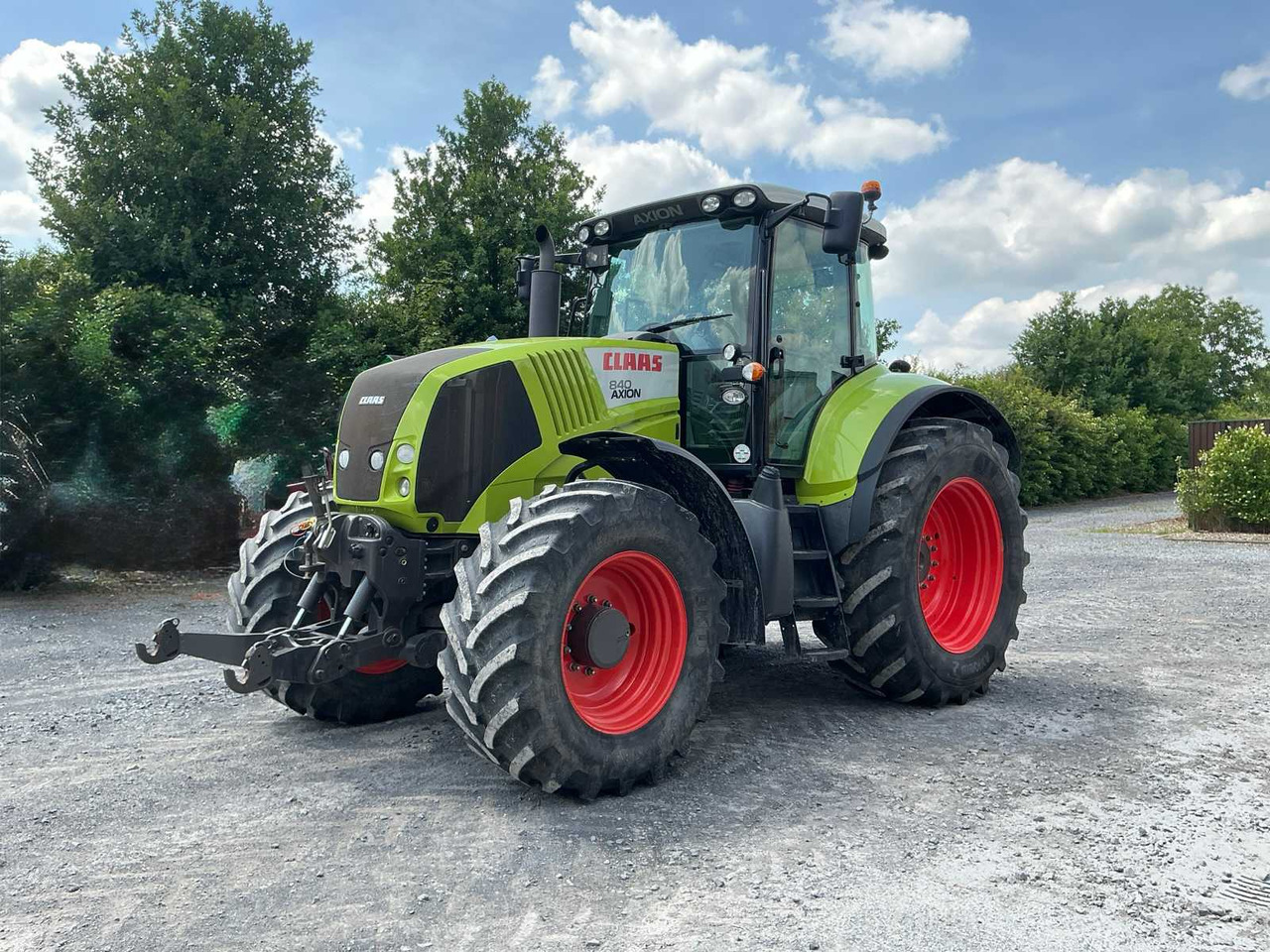 Claas Axion 840 - Tractor: foto 1 Claas Axion 840 - Tractor: foto 1