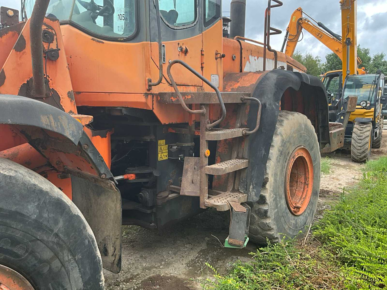 DOOSAN DL300 - Cargadora de ruedas: foto 5 DOOSAN DL300 - Cargadora de ruedas: foto 5