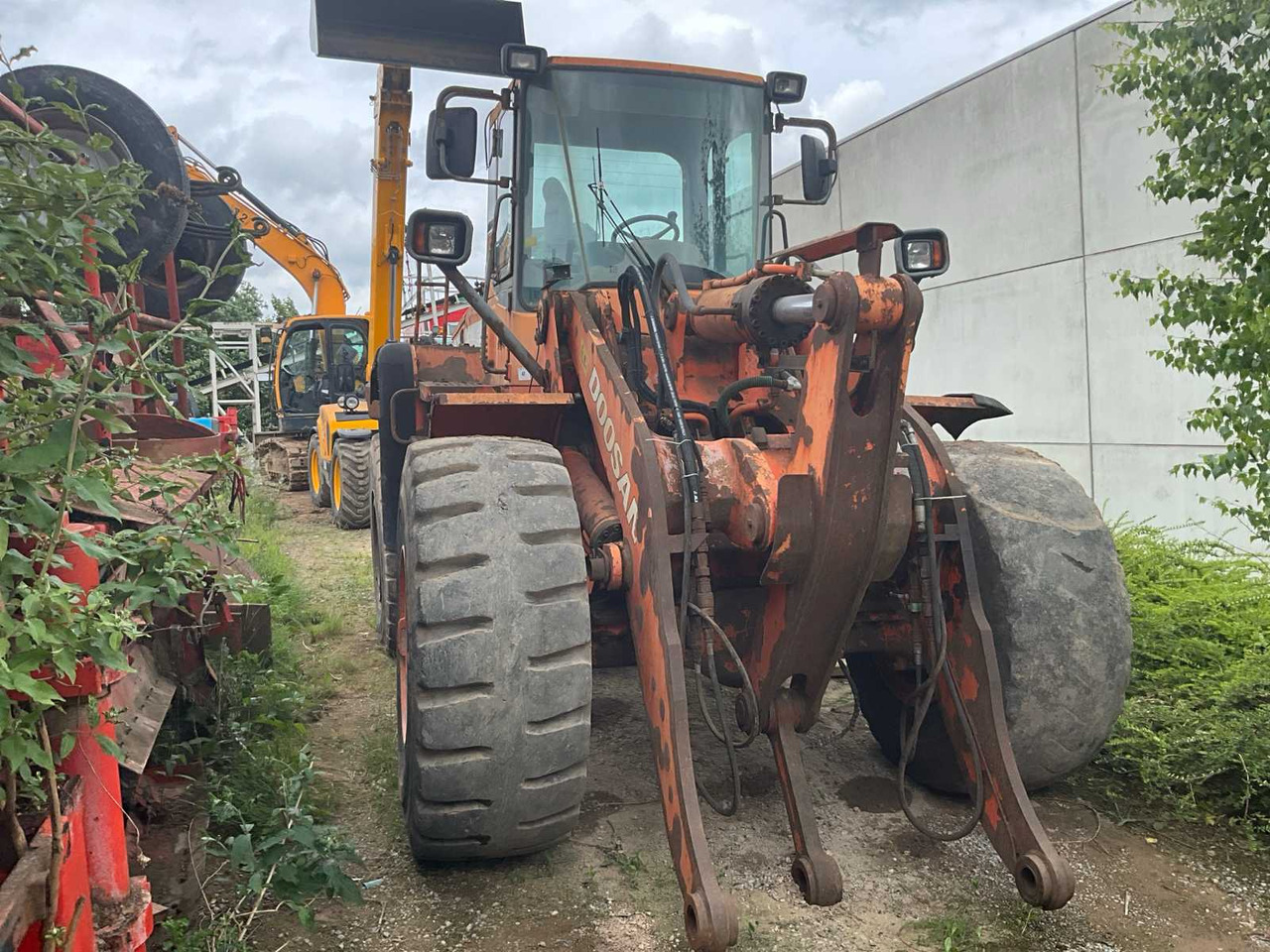 DOOSAN DL300 - Cargadora de ruedas: foto 1 DOOSAN DL300 - Cargadora de ruedas: foto 1