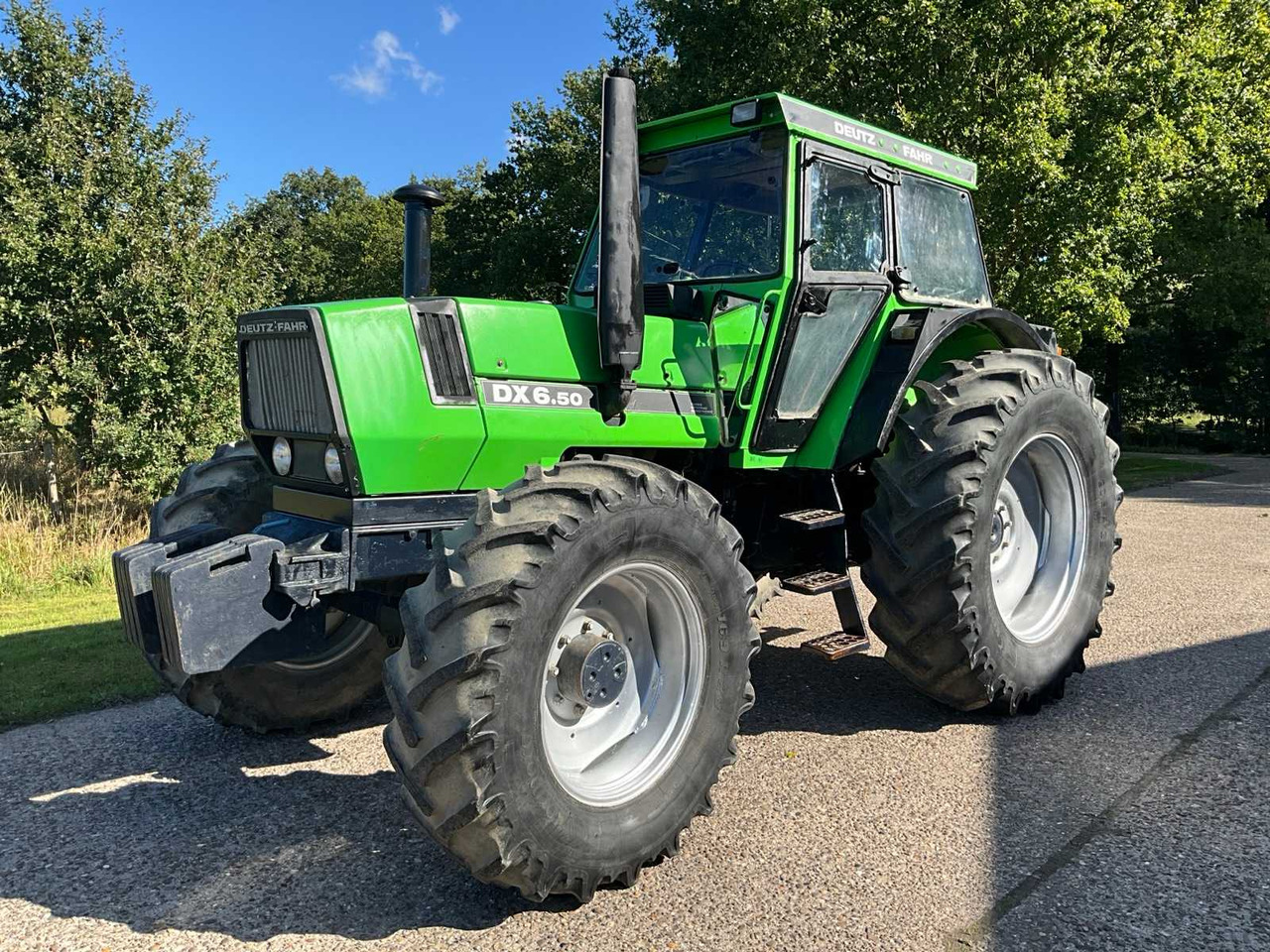 Deutz-Fahr DX 6.50 - Tractor: foto 1 Deutz-Fahr DX 6.50 - Tractor: foto 1