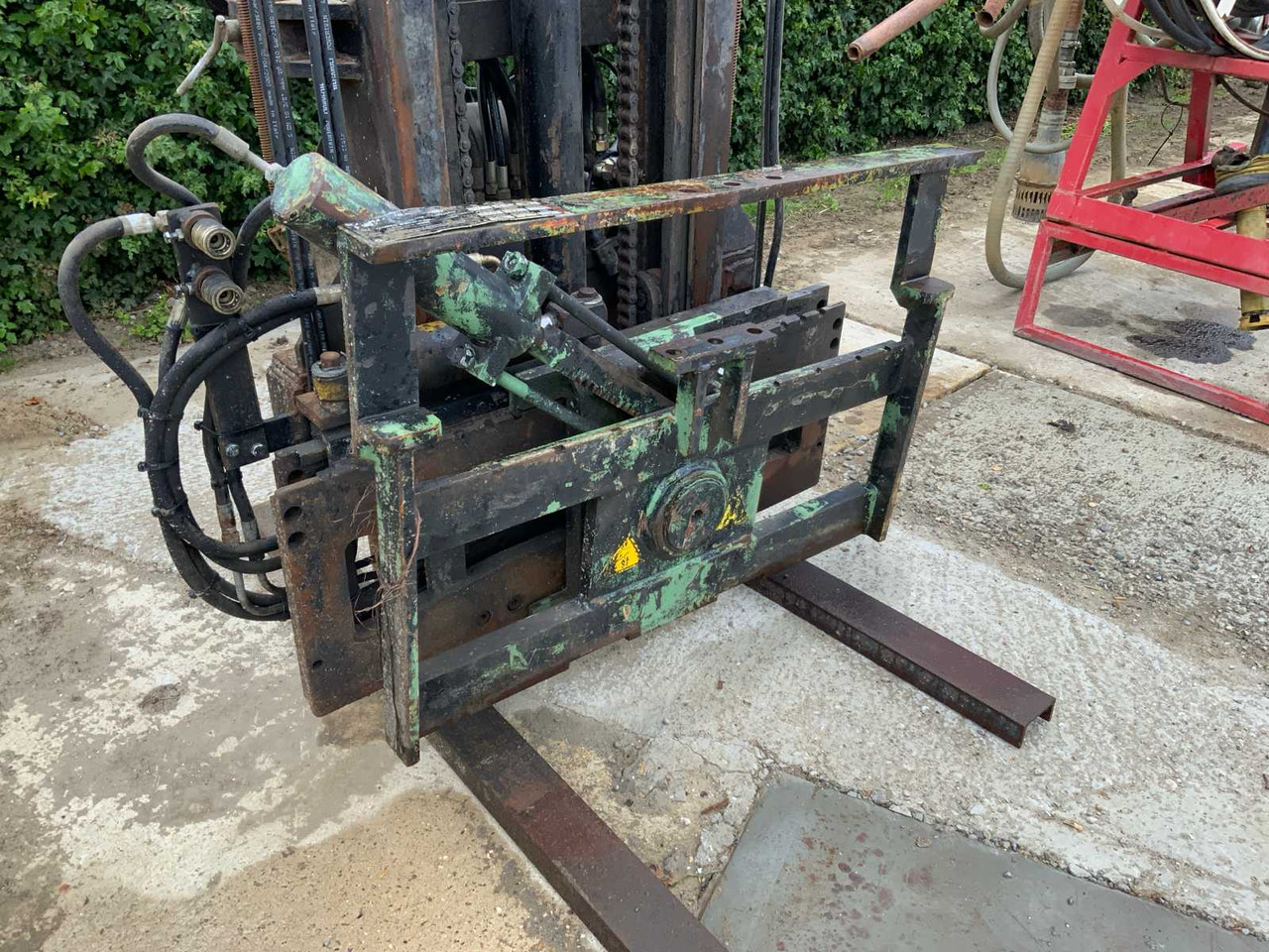 Duplex lifting mast with tilter - Cargador frontal para tractor: foto 4 Duplex lifting mast with tilter - Cargador frontal para tractor: foto 4