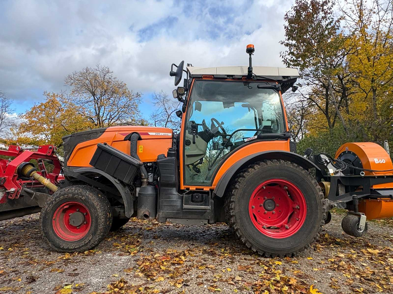 Fendt 209 V Vario - Tractor: foto 2 Fendt 209 V Vario - Tractor: foto 2