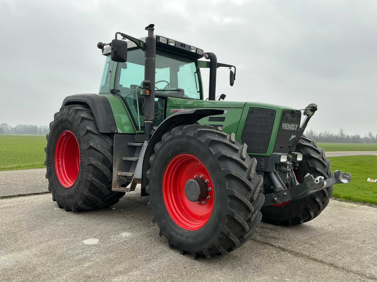 Fendt Favorit 916 - Tractor: foto 4 Fendt Favorit 916 - Tractor: foto 4