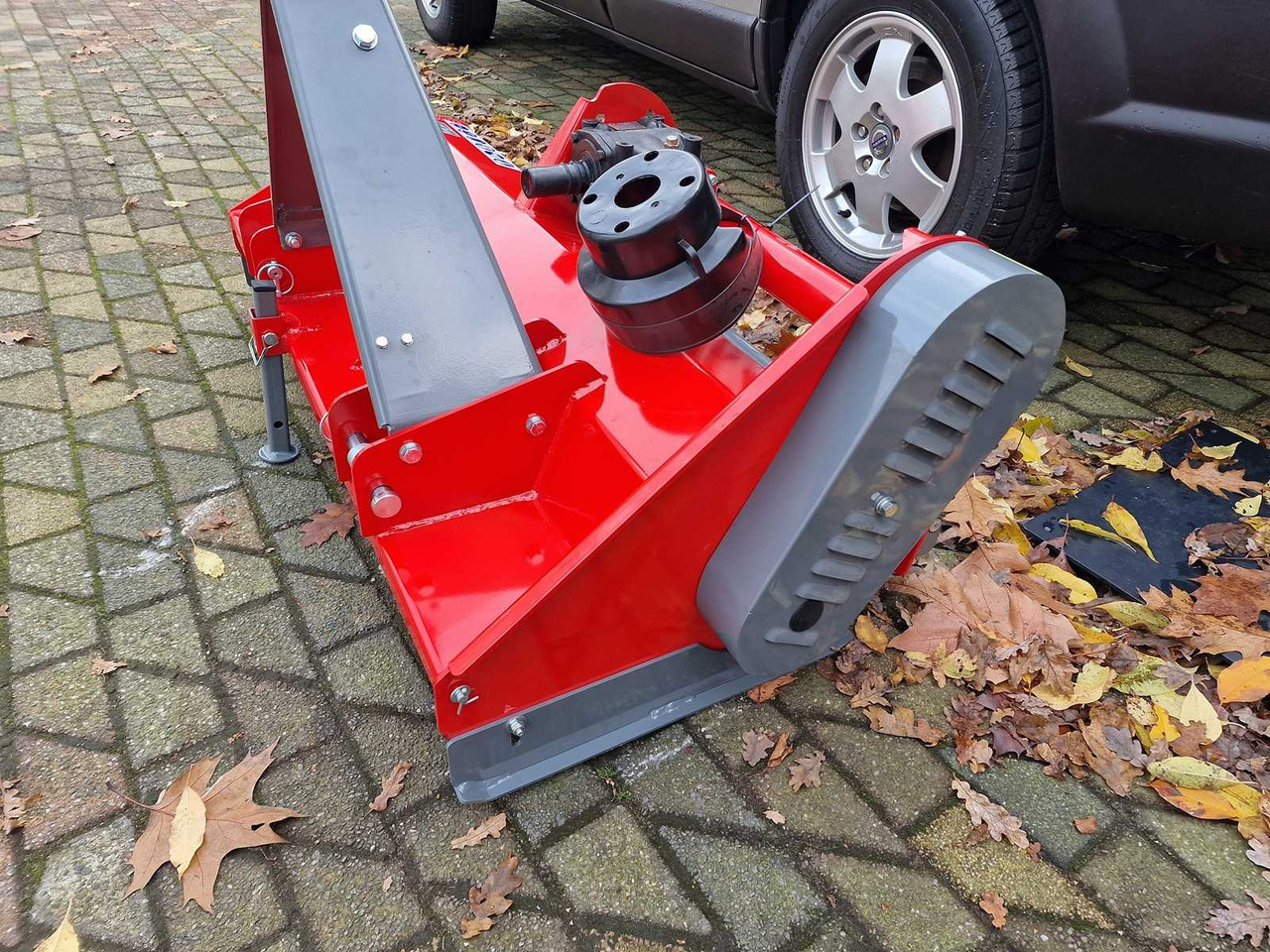 Flail Mower - Mower - 2024 - 125cm - Desbrozadora de martillos/ Trituradora: foto 3 Flail Mower - Mower - 2024 - 125cm - Desbrozadora de martillos/ Trituradora: foto 3