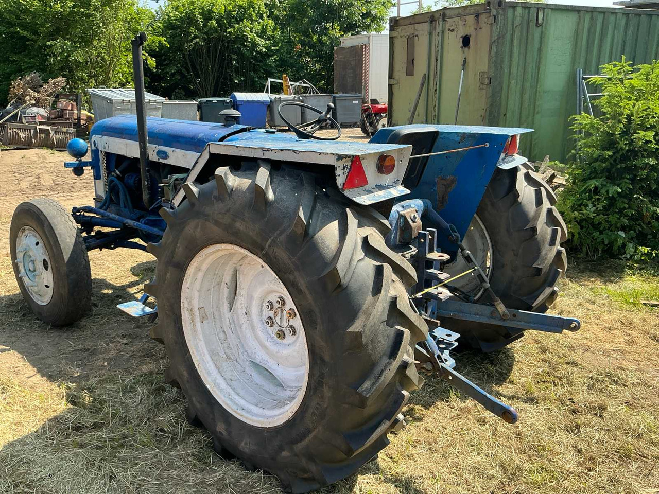 Ford Major - Tractor: foto 3 Ford Major - Tractor: foto 3