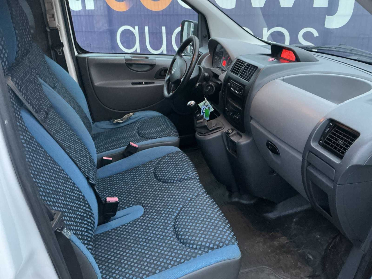 Furgoneta 2007 - FIAT - SCUDO - 10 1.6 MJ KH1 - COMMERCIAL VEHICLE: foto 7 Furgoneta 2007 - FIAT - SCUDO - 10 1.6 MJ KH1 - COMMERCIAL VEHICLE: foto 7