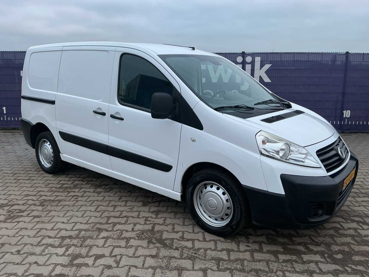 2007 - FIAT - SCUDO - 10 1.6 MJ KH1 - COMMERCIAL VEHICLE - Furgoneta: foto 2 2007 - FIAT - SCUDO - 10 1.6 MJ KH1 - COMMERCIAL VEHICLE - Furgoneta: foto 2