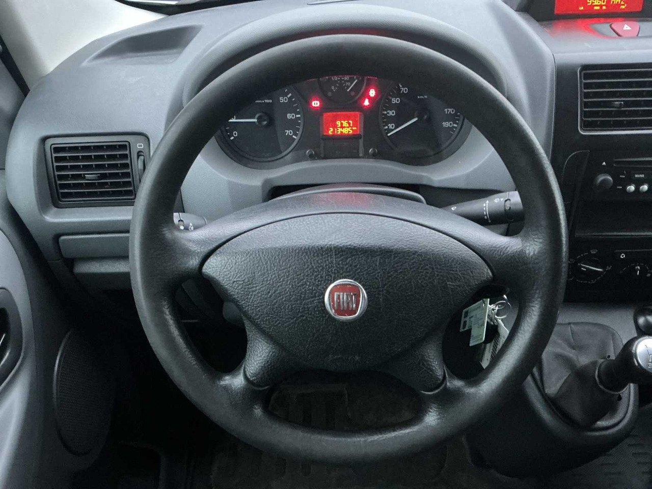 Furgoneta 2007 - FIAT - SCUDO - 10 1.6 MJ KH1 - COMMERCIAL VEHICLE: foto 11 Furgoneta 2007 - FIAT - SCUDO - 10 1.6 MJ KH1 - COMMERCIAL VEHICLE: foto 11