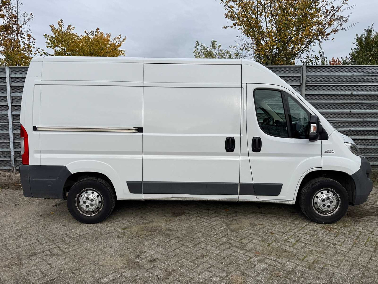 FIAT - DUCATO - 35H 2.3 MJ L2H2, 2016, VX-288-X - Furgoneta: foto 4 FIAT - DUCATO - 35H 2.3 MJ L2H2, 2016, VX-288-X - Furgoneta: foto 4