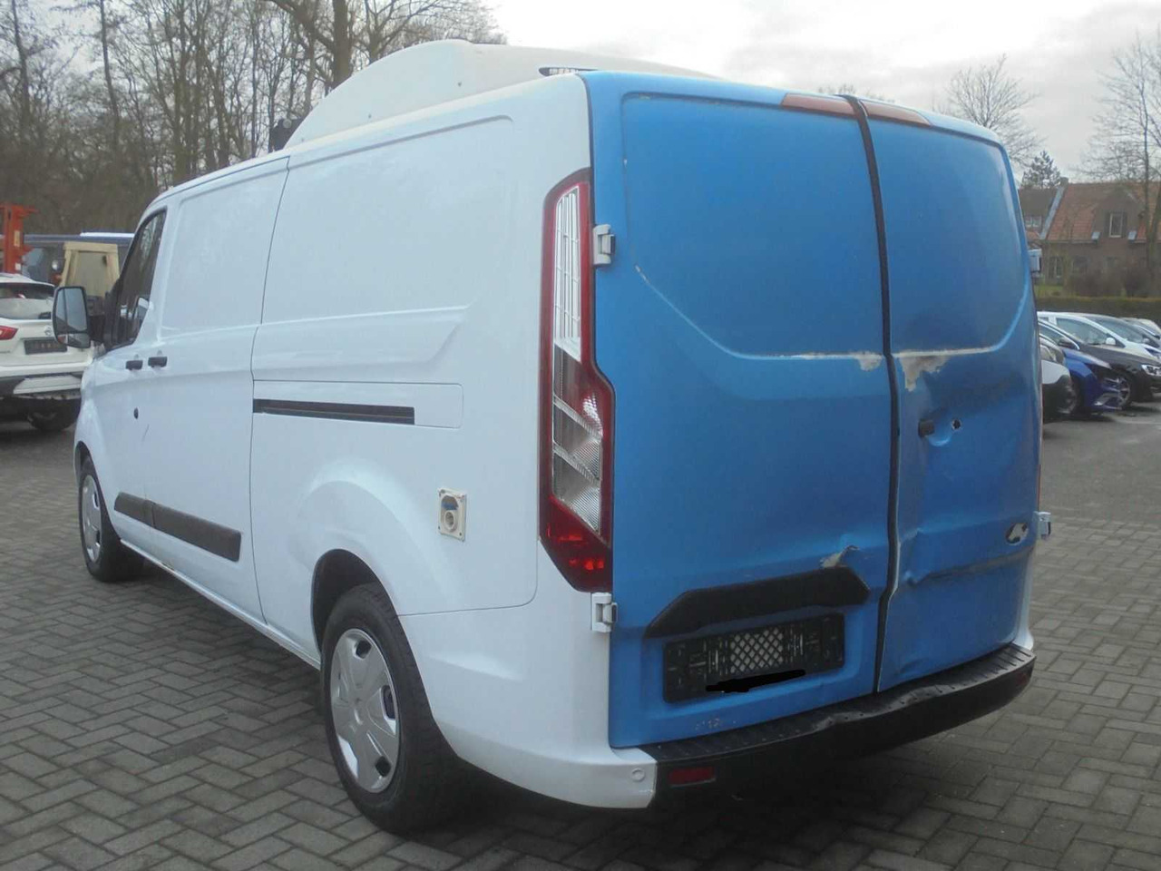 FORD TRANSIT 2.0 CUSTOM FRIDGE-FREEZER - COMMERCIAL VEHICLE - Furgoneta: foto 3 FORD TRANSIT 2.0 CUSTOM FRIDGE-FREEZER - COMMERCIAL VEHICLE - Furgoneta: foto 3