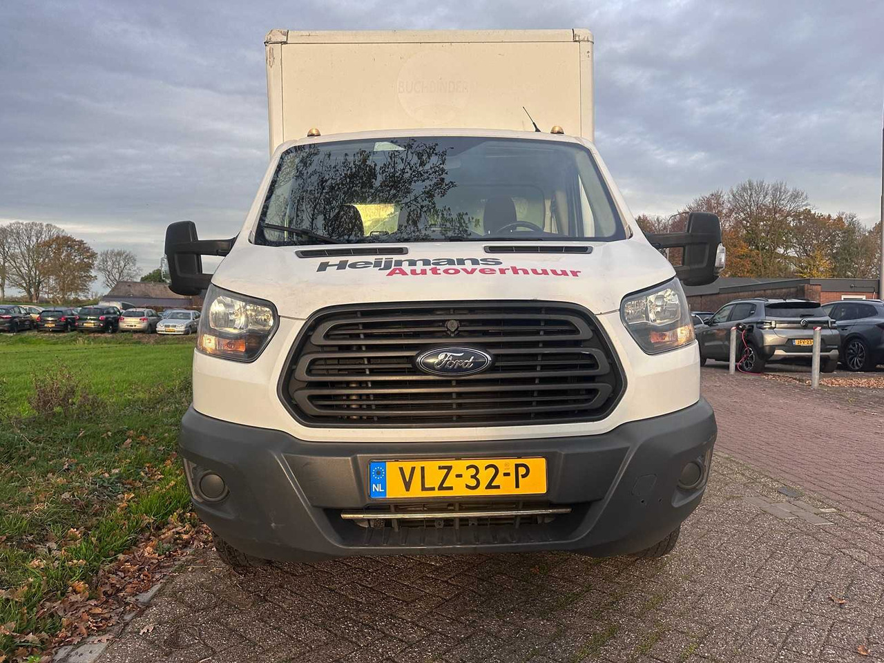 FORD - TRANSIT - 350 2.0 TDCI L4H1 BOX TRUCK WITH TAIL LIFT - VLZ-32-P - Furgoneta: foto 1 FORD - TRANSIT - 350 2.0 TDCI L4H1 BOX TRUCK WITH TAIL LIFT - VLZ-32-P - Furgoneta: foto 1