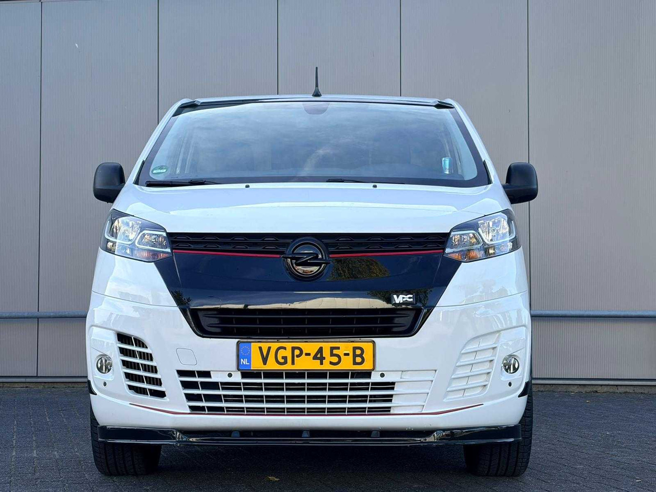 OPEL - VIVARO - VPC PACKAGE - 2.0 CDTI L2H1 EDIT. - VGP-45-B - Furgoneta: foto 2 OPEL - VIVARO - VPC PACKAGE - 2.0 CDTI L2H1 EDIT. - VGP-45-B - Furgoneta: foto 2