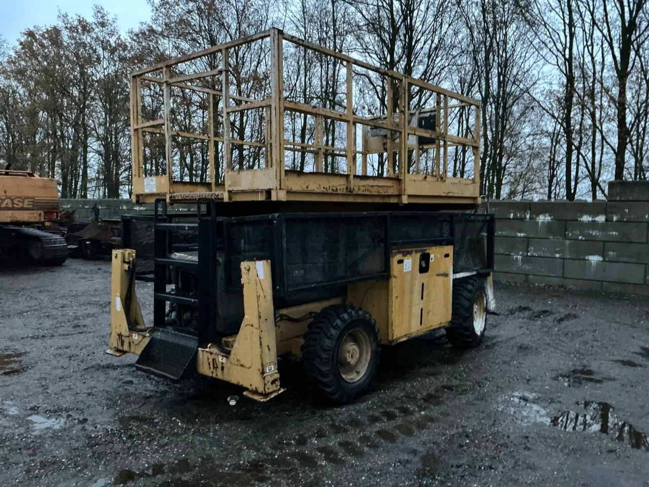 GROVE MAN LIFT SM4688XT AERIAL PLATFORM DEFECTIVE - Plataforma elevadora: foto 5 GROVE MAN LIFT SM4688XT AERIAL PLATFORM DEFECTIVE - Plataforma elevadora: foto 5