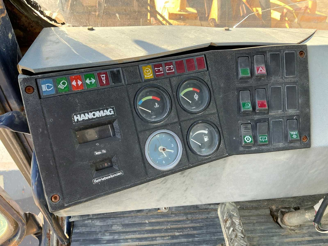 Cargadora de ruedas HANOMAG - 70 E - SHOVEL - 1995: foto 9