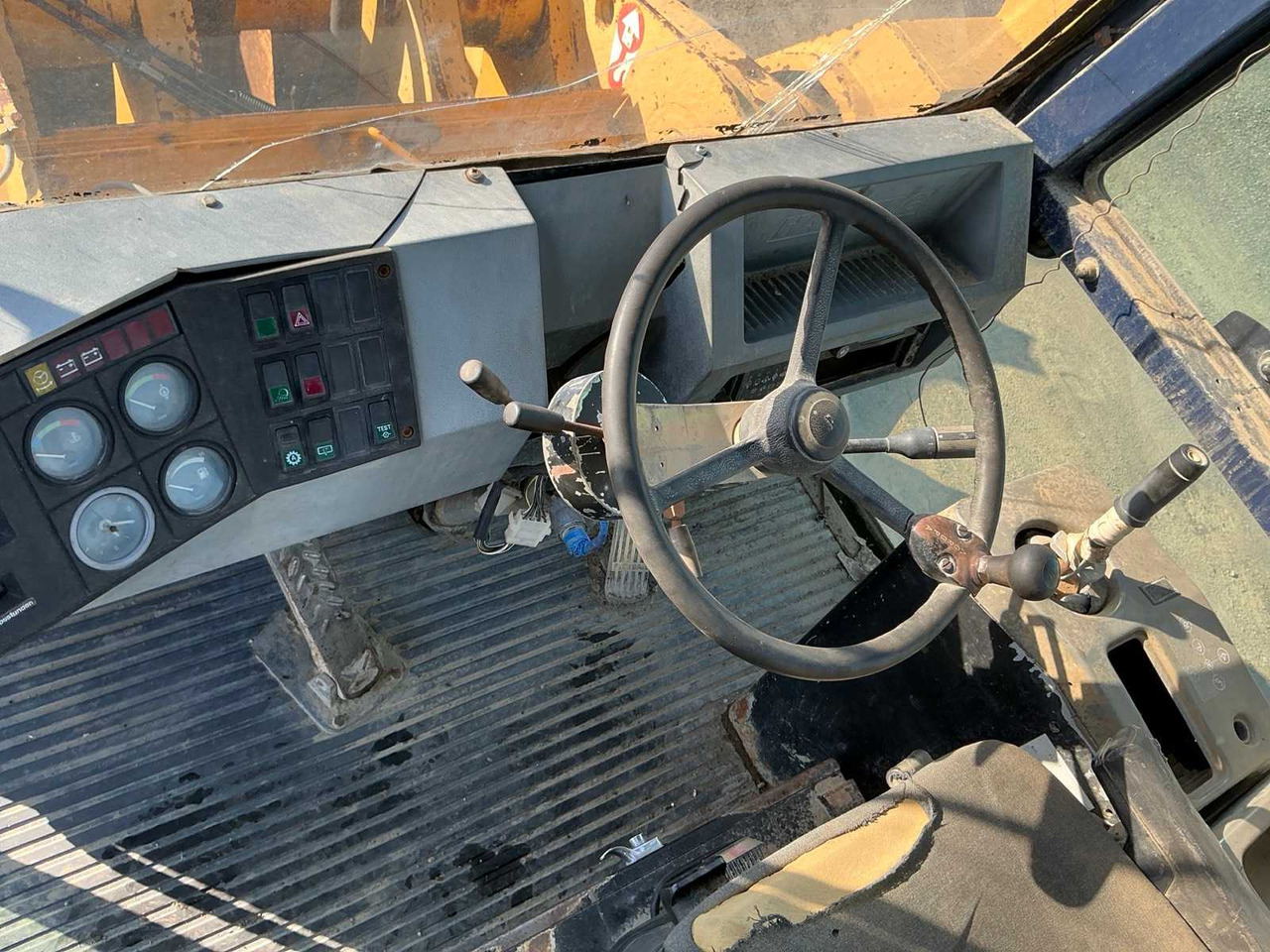 Cargadora de ruedas HANOMAG - 70 E - SHOVEL - 1995: foto 7