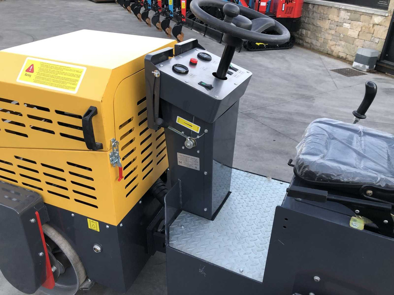 HT1000 Vibratory Roller - Compactador: foto 2 HT1000 Vibratory Roller - Compactador: foto 2