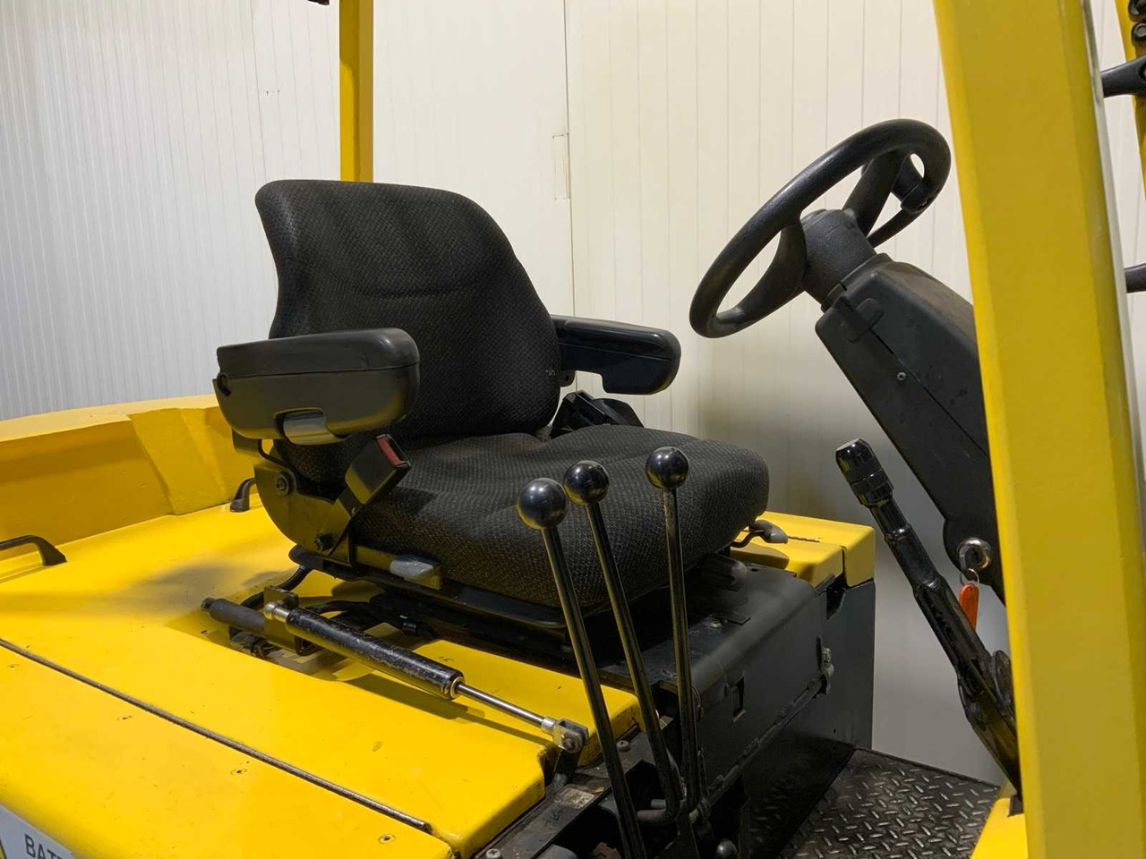 Carretilla elevadora HYSTER E4.00XL FORKLIFT FORK POSITIONER, SIDE SHIFT, BLUESPOT, ACCUMULATOR: foto 8 Carretilla elevadora HYSTER E4.00XL FORKLIFT FORK POSITIONER, SIDE SHIFT, BLUESPOT, ACCUMULATOR: foto 8
