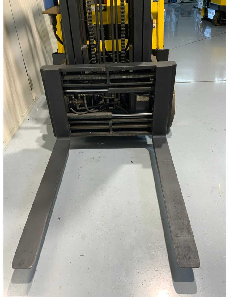 Carretilla elevadora HYSTER E4.00XL FORKLIFT FORK POSITIONER, SIDE SHIFT, BLUESPOT, ACCUMULATOR: foto 11 Carretilla elevadora HYSTER E4.00XL FORKLIFT FORK POSITIONER, SIDE SHIFT, BLUESPOT, ACCUMULATOR: foto 11