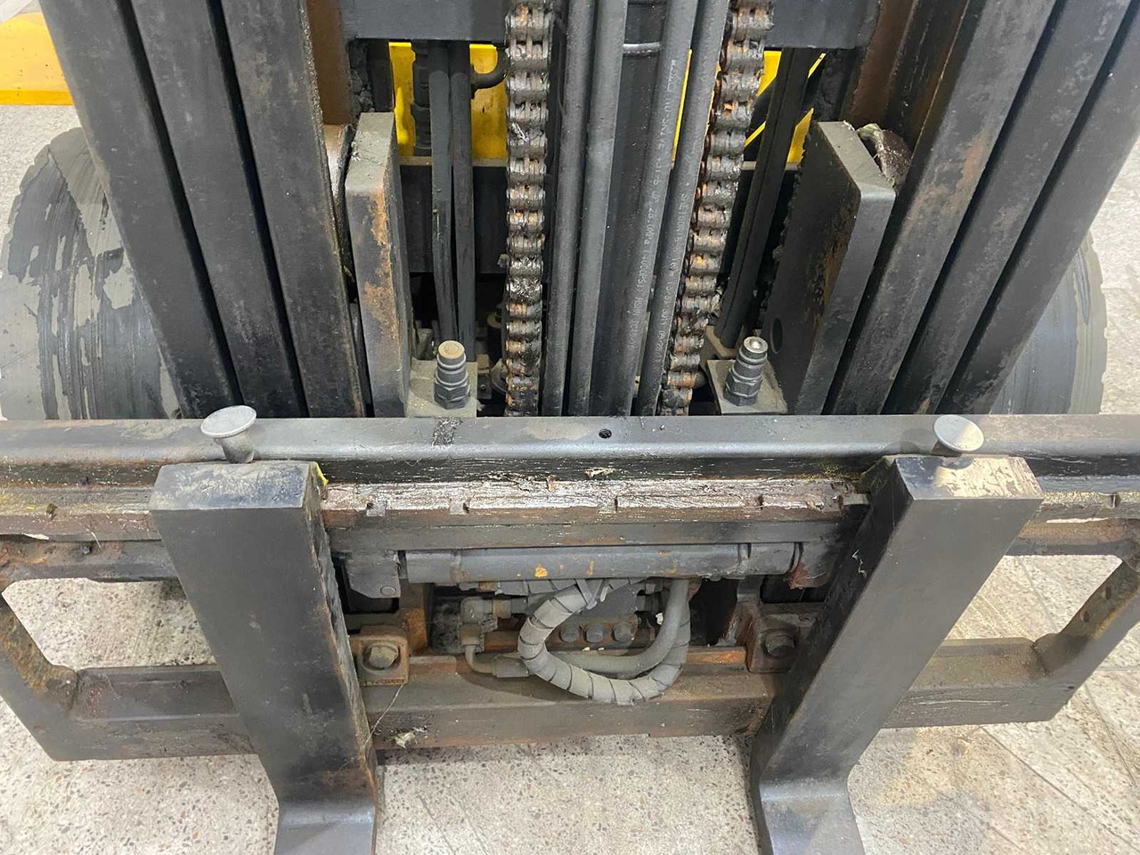 HYUNDAI - 2012 - 25L-7A - FORKLIFT TRUCK - Carretilla elevadora: foto 3 HYUNDAI - 2012 - 25L-7A - FORKLIFT TRUCK - Carretilla elevadora: foto 3