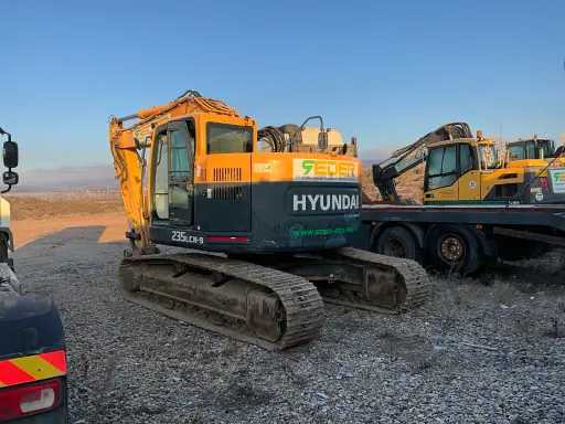 Hyundai Robex235LCR-9 - Excavadora de cadenas: foto 4 Hyundai Robex235LCR-9 - Excavadora de cadenas: foto 4