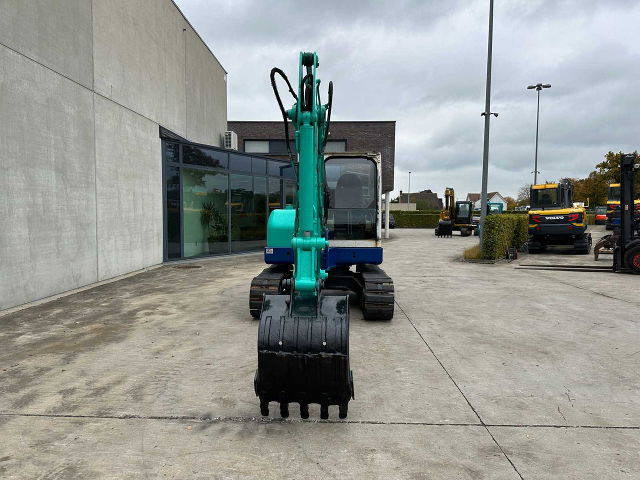 IHI - 60NS - MIDI EXCAVATOR - Excavadora: foto 2 IHI - 60NS - MIDI EXCAVATOR - Excavadora: foto 2