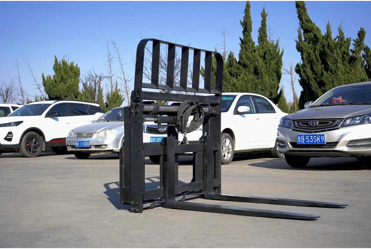 Rhino-cross Side shift pallet fork - Implemento para Maquinaria de construcción: foto 1 Rhino-cross Side shift pallet fork - Implemento para Maquinaria de construcción: foto 1