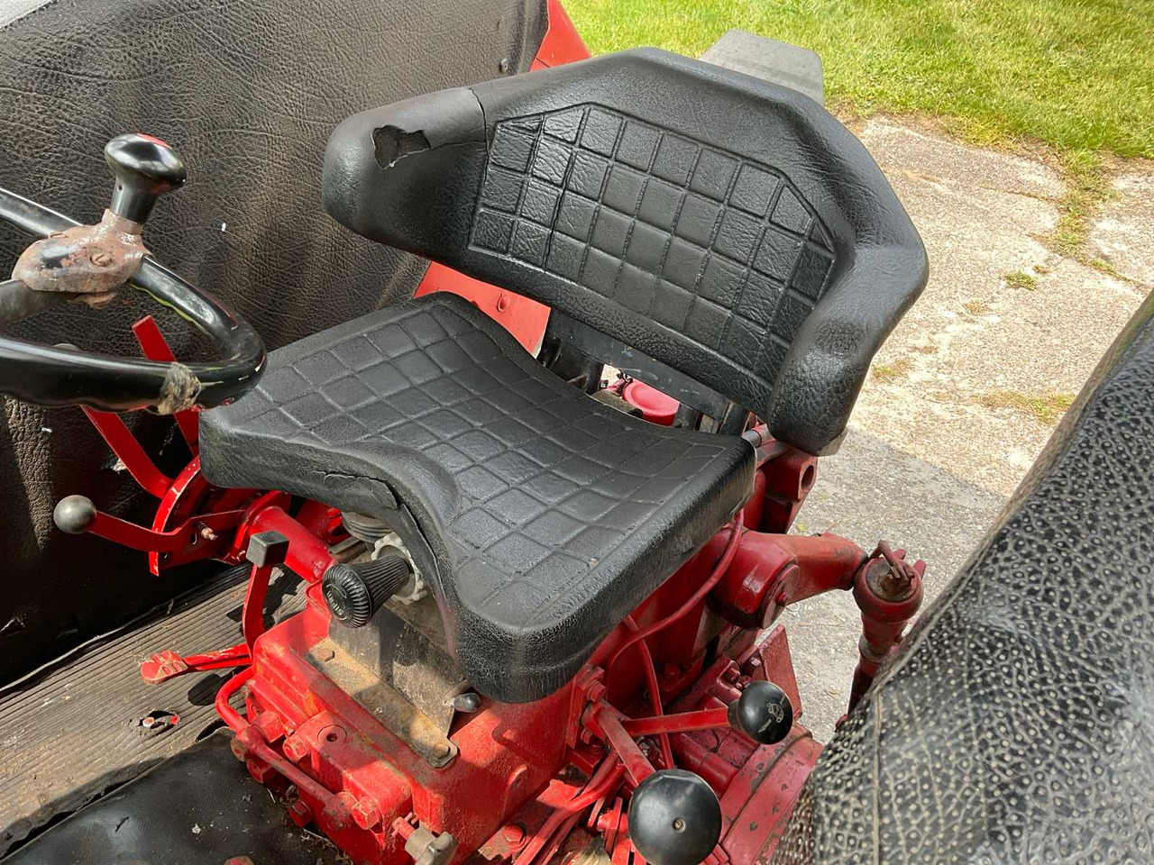 Tractor International 844-S: foto 18