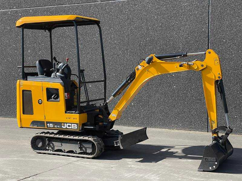 JCB 15C-1 - Miniexcavadora: foto 2 JCB 15C-1 - Miniexcavadora: foto 2