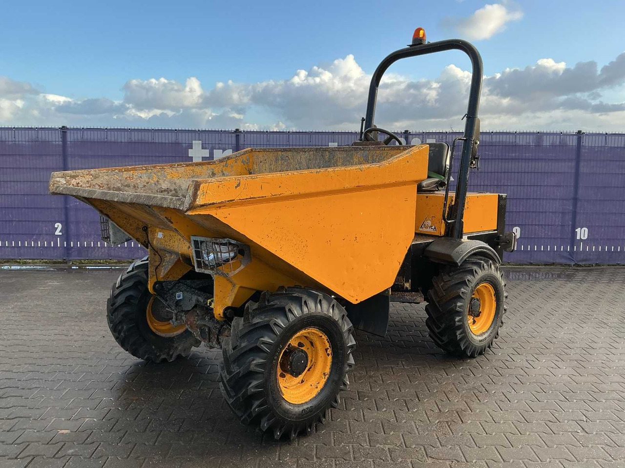 JCB 3 TFT DUMPER - Minidumper: foto 1 JCB 3 TFT DUMPER - Minidumper: foto 1