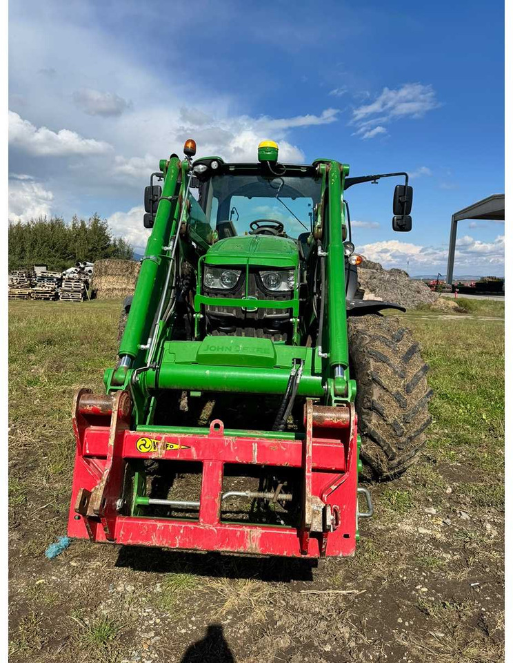 JOHN DEERE 6155R - Tractor: foto 3 JOHN DEERE 6155R - Tractor: foto 3