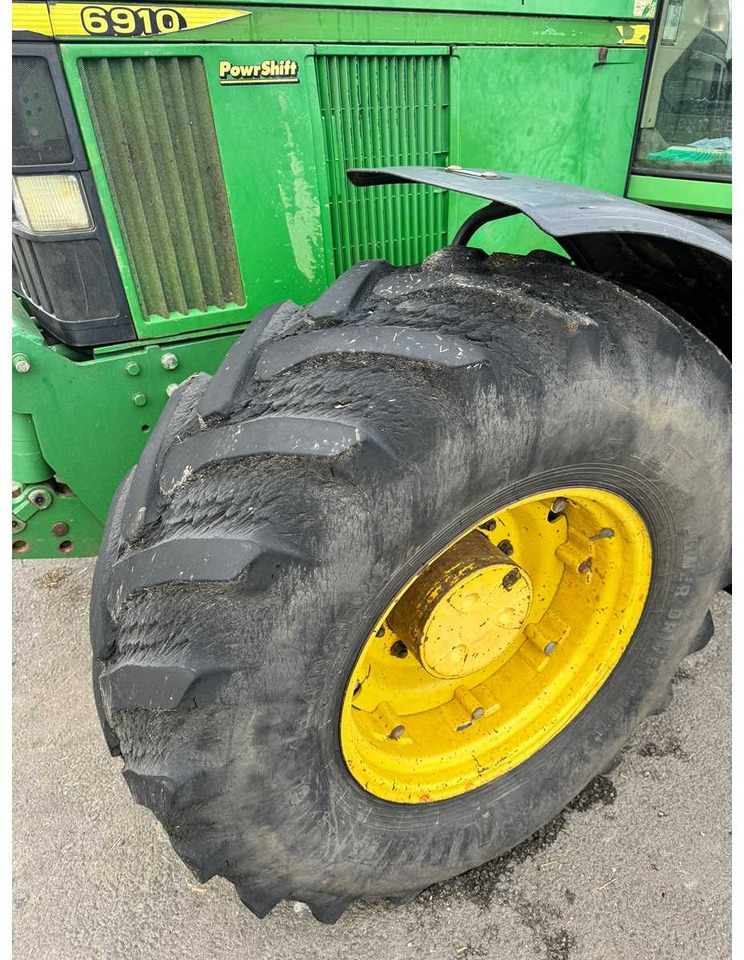 JOHN DEERE 6910 - Tractor: foto 5 JOHN DEERE 6910 - Tractor: foto 5