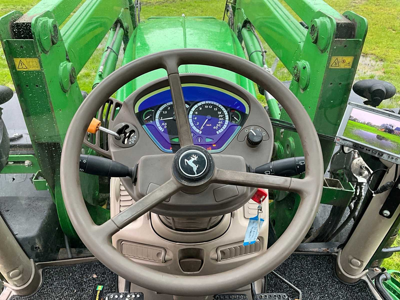 Tractor John Deere 6150R Autopower: foto 35