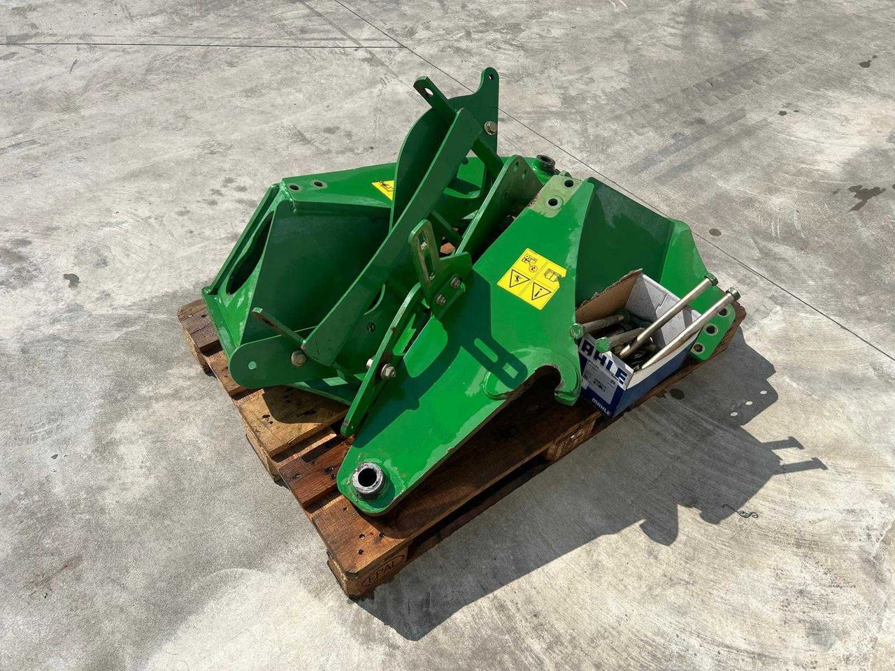Cargador frontal para tractor John Deere 653: foto 8