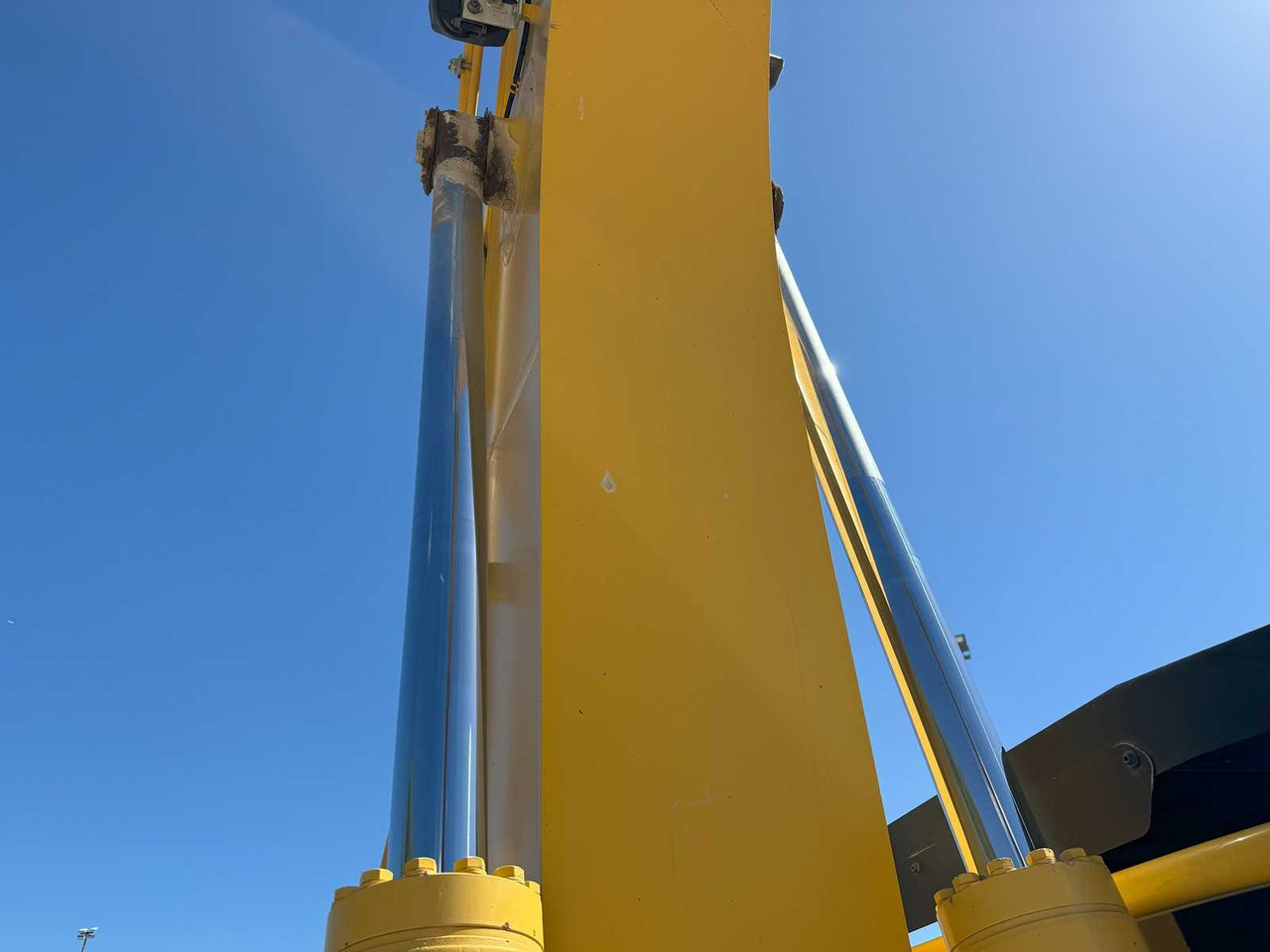 Excavadora KOMATSU - 2017 - HB215LC-2 - CRAWLER EXCAVATOR: foto 7