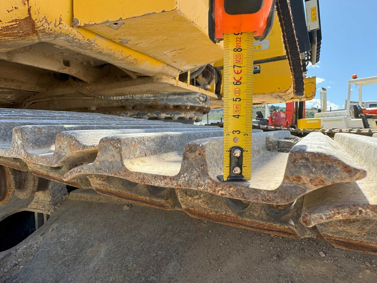 Excavadora KOMATSU - 2017 - HB215LC-2 - CRAWLER EXCAVATOR: foto 13