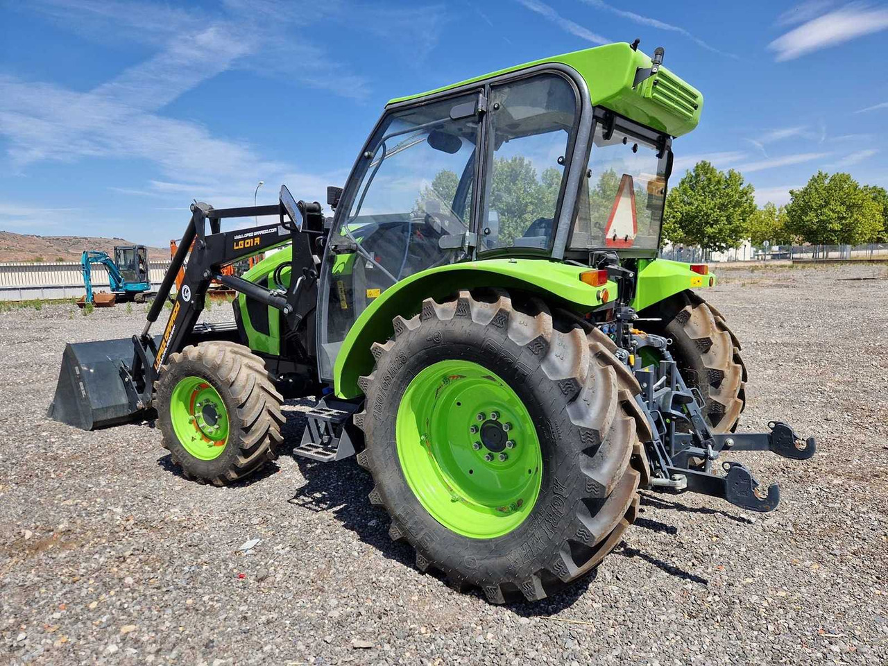 KUBOTA M 5111 L-R - Tractor: foto 3 KUBOTA M 5111 L-R - Tractor: foto 3