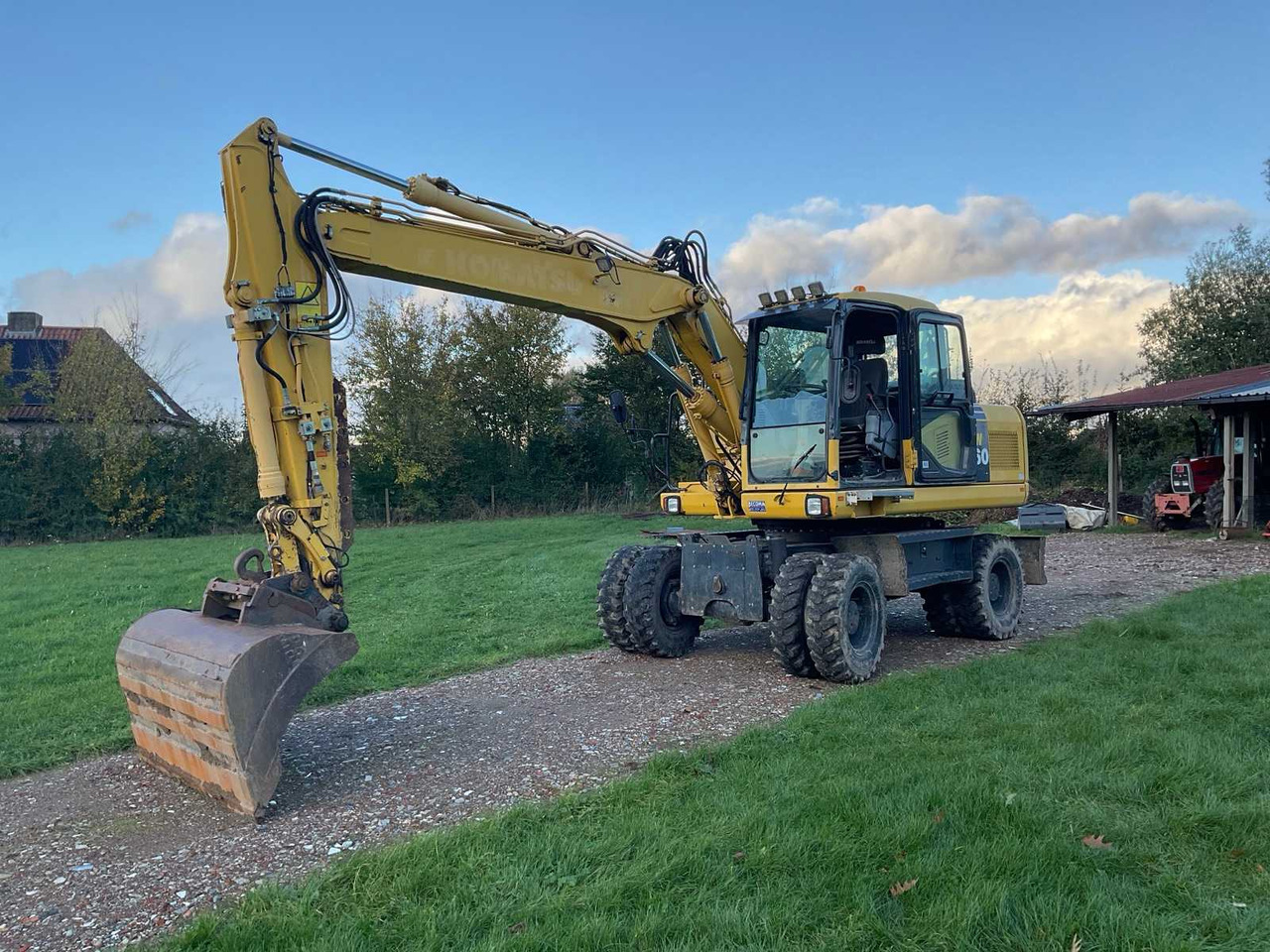 Komatsu PW160-7EO - Excavadora de ruedas: foto 1 Komatsu PW160-7EO - Excavadora de ruedas: foto 1