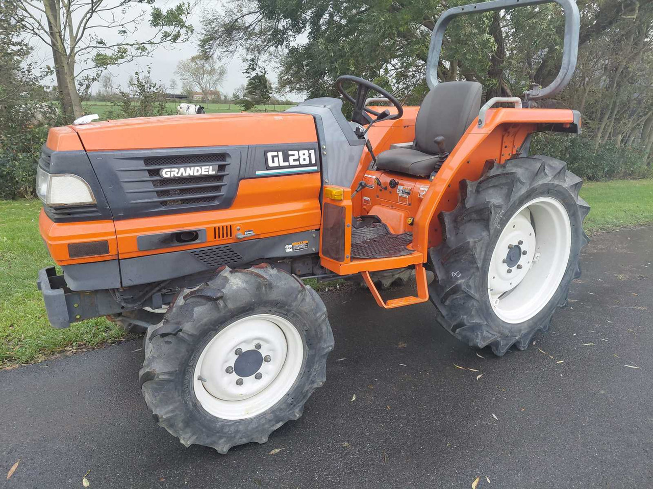 Kubota GL281 - Mini tractor: foto 1 Kubota GL281 - Mini tractor: foto 1