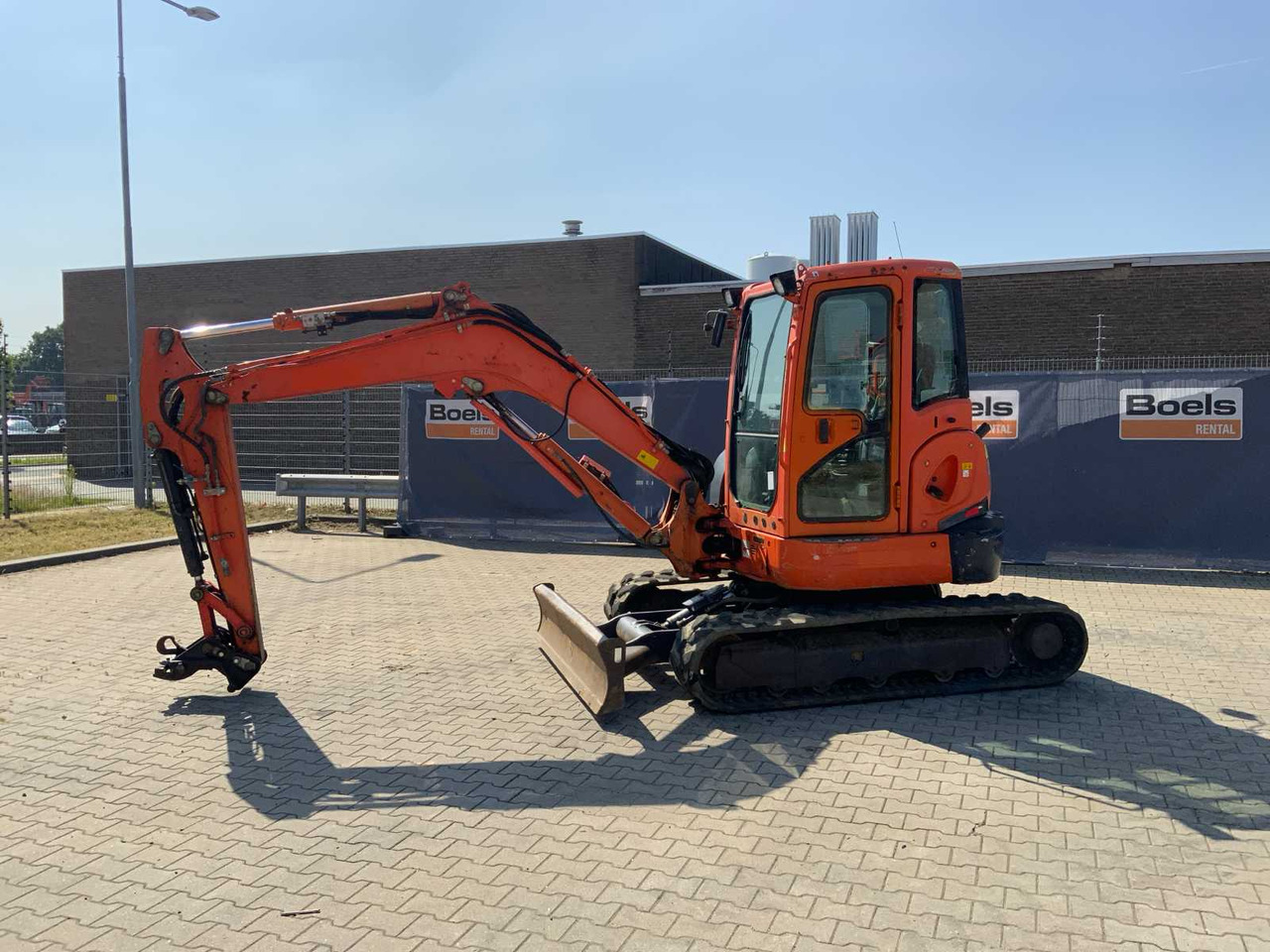 Kubota U55-4 KGLS2 - Miniexcavadora: foto 3 Kubota U55-4 KGLS2 - Miniexcavadora: foto 3