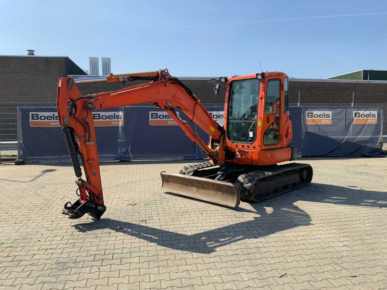 Kubota U55-4 KGLS2 - Miniexcavadora: foto 2 Kubota U55-4 KGLS2 - Miniexcavadora: foto 2
