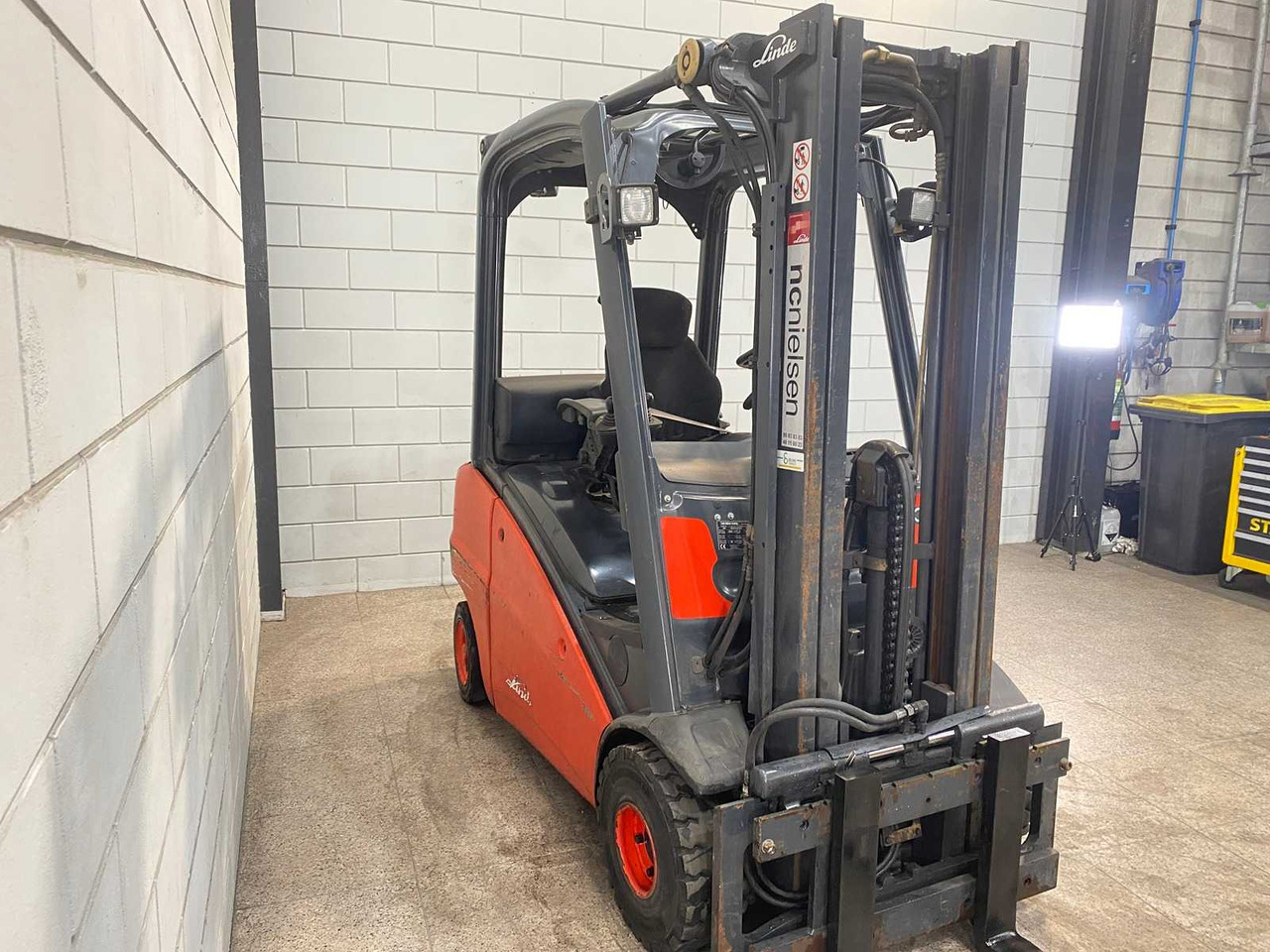 LINDE - 2008 - H20T - FORKLIFT TRUCK - Carretilla elevadora: foto 4 LINDE - 2008 - H20T - FORKLIFT TRUCK - Carretilla elevadora: foto 4