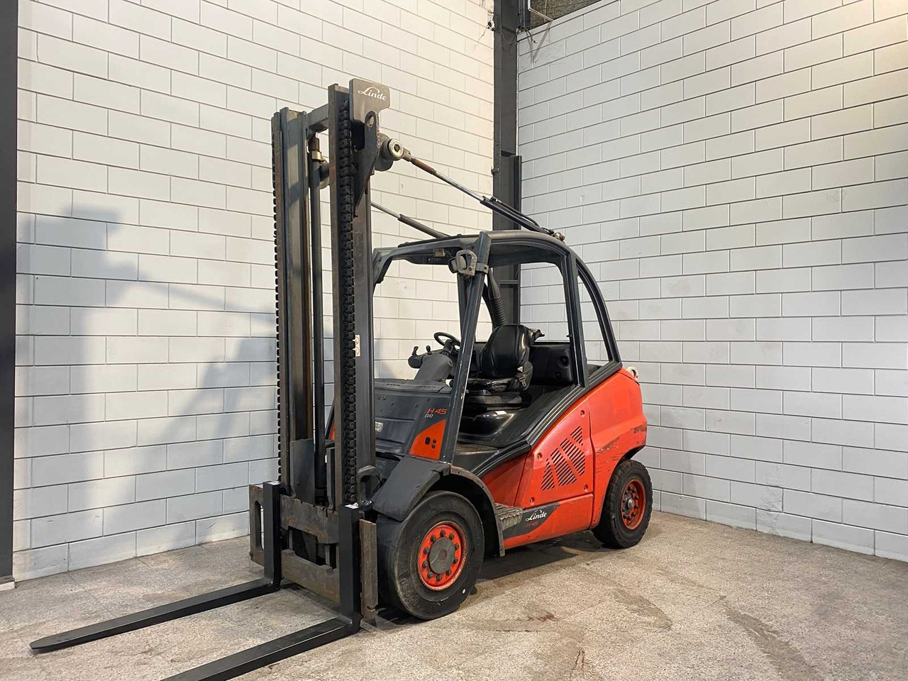 LINDE - 2015 - H45D - 4500KG LIFTING CAPACITY - FORKLIFT - Carretilla elevadora: foto 1 LINDE - 2015 - H45D - 4500KG LIFTING CAPACITY - FORKLIFT - Carretilla elevadora: foto 1