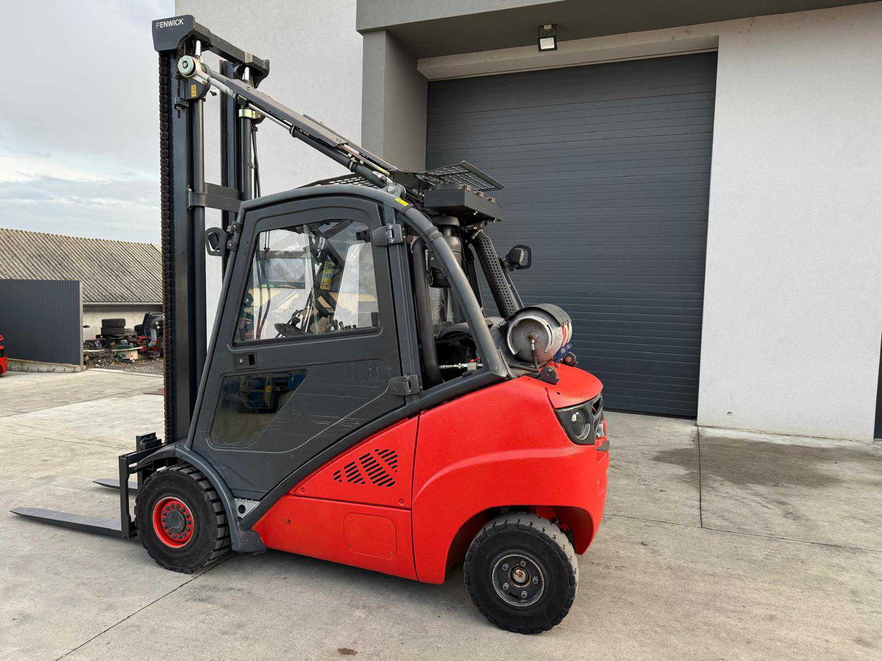 LINDE - H35T-01 - FORKLIFT TRUCKS - 2011 - Carretilla elevadora: foto 3 LINDE - H35T-01 - FORKLIFT TRUCKS - 2011 - Carretilla elevadora: foto 3