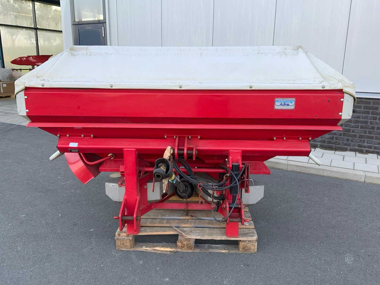 Lely SX 3000 - Esparcidor de fertilizantes: foto 2 Lely SX 3000 - Esparcidor de fertilizantes: foto 2