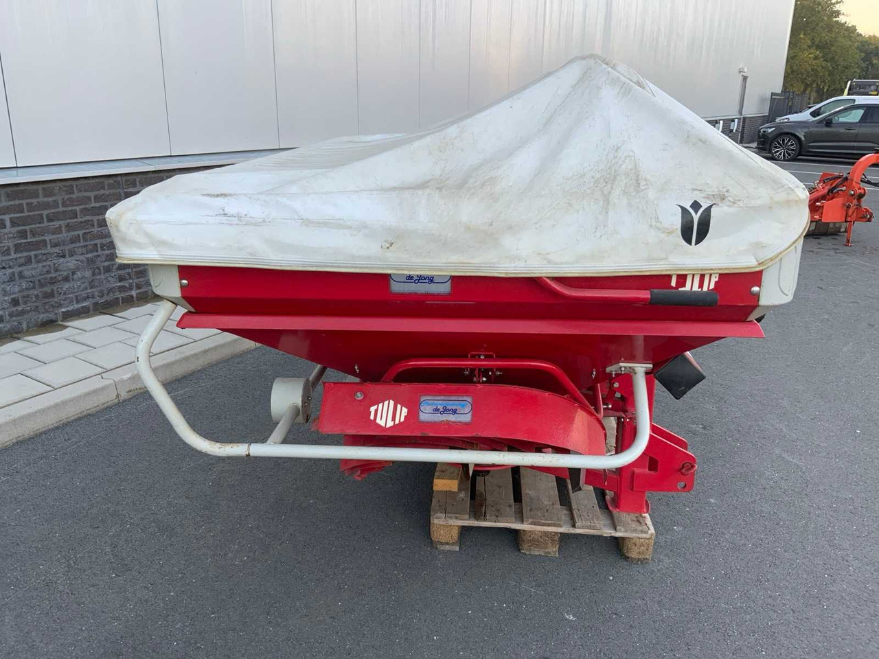 Lely SX 3000 - Esparcidor de fertilizantes: foto 4 Lely SX 3000 - Esparcidor de fertilizantes: foto 4