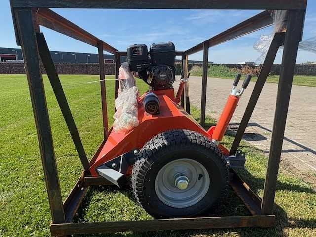 Loma Flailmower ATV120 - Desbrozadora de martillos: foto 2 Loma Flailmower ATV120 - Desbrozadora de martillos: foto 2