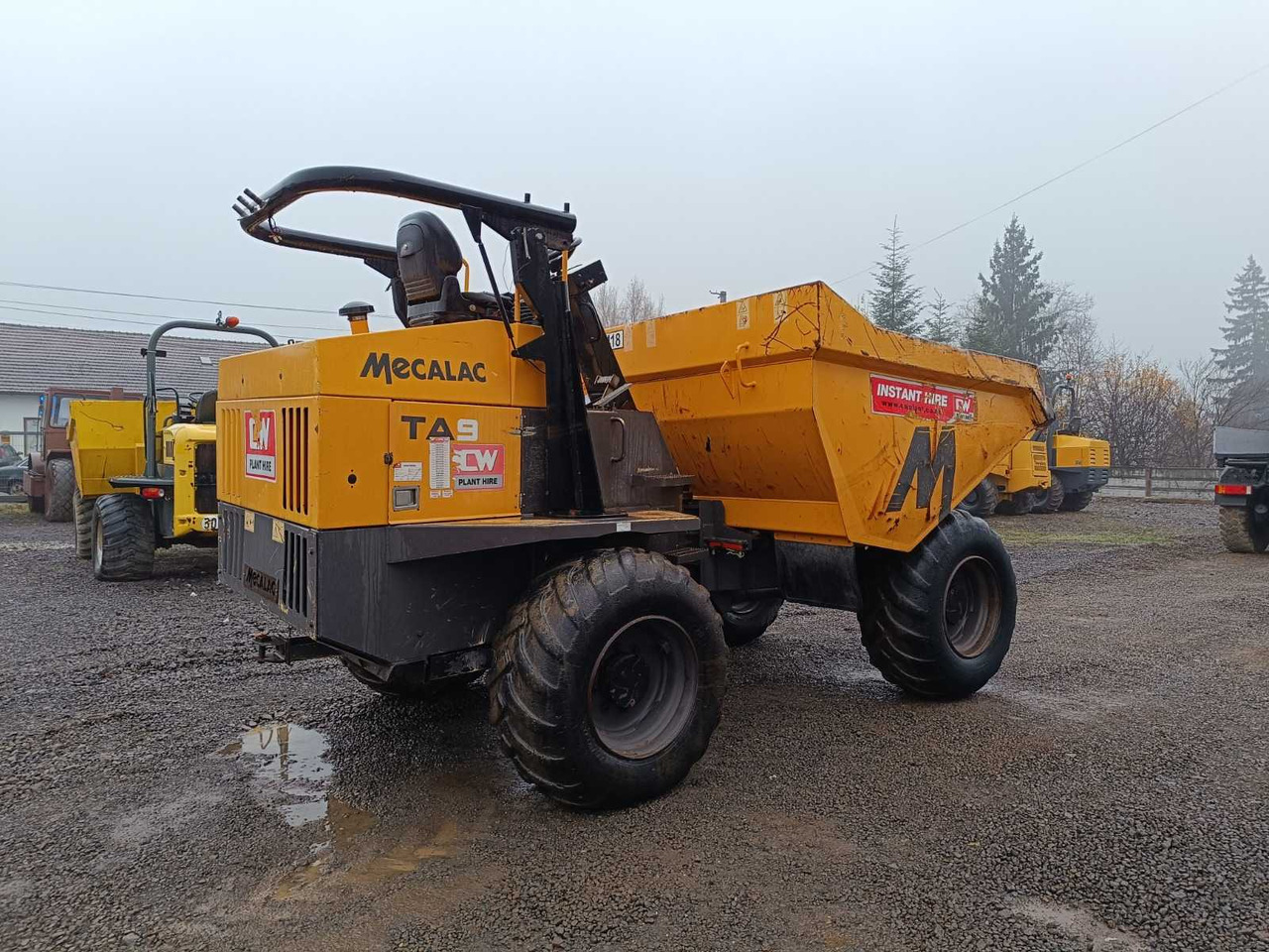 MECALAC - ARTICULATED SITE DUMPER - Minidumper: foto 1 MECALAC - ARTICULATED SITE DUMPER - Minidumper: foto 1