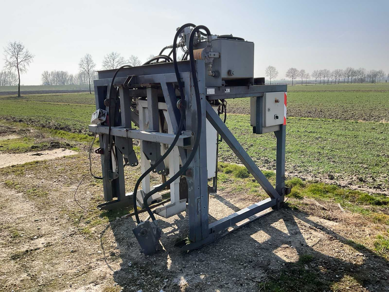 AgriNova P2003-10 - Maquinaria agrícola: foto 3 AgriNova P2003-10 - Maquinaria agrícola: foto 3