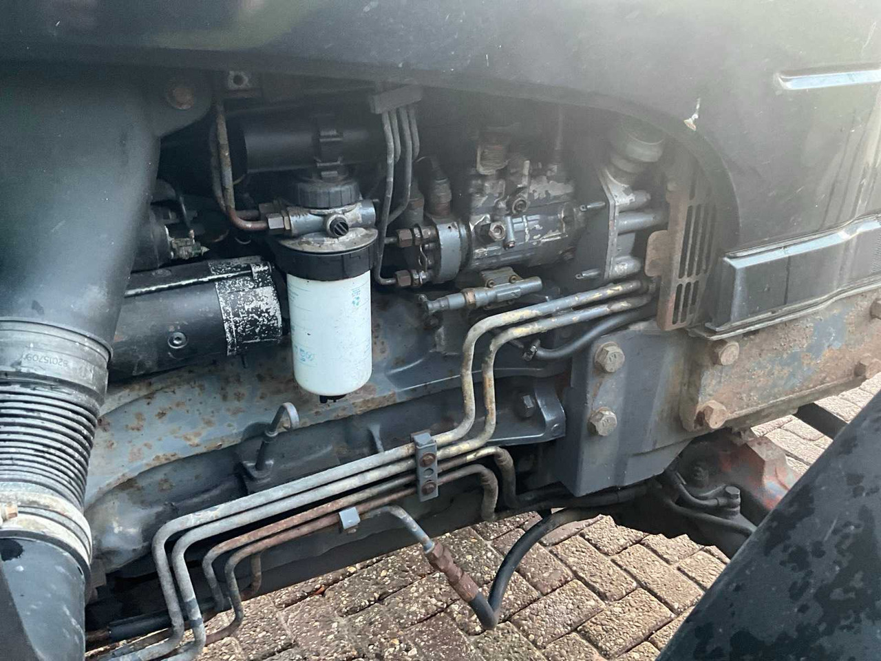 Tractor New holland TS90: foto 23